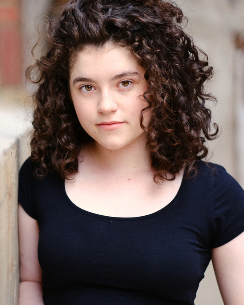 Elena Holder