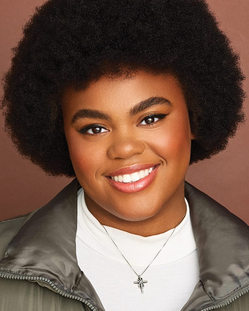 Sophia Lesia Leverett