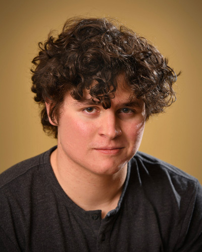 Adriano Robins
